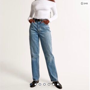 NWT Abercrombie & Fitch The 90’s Straight Ultra High Rise Jeans